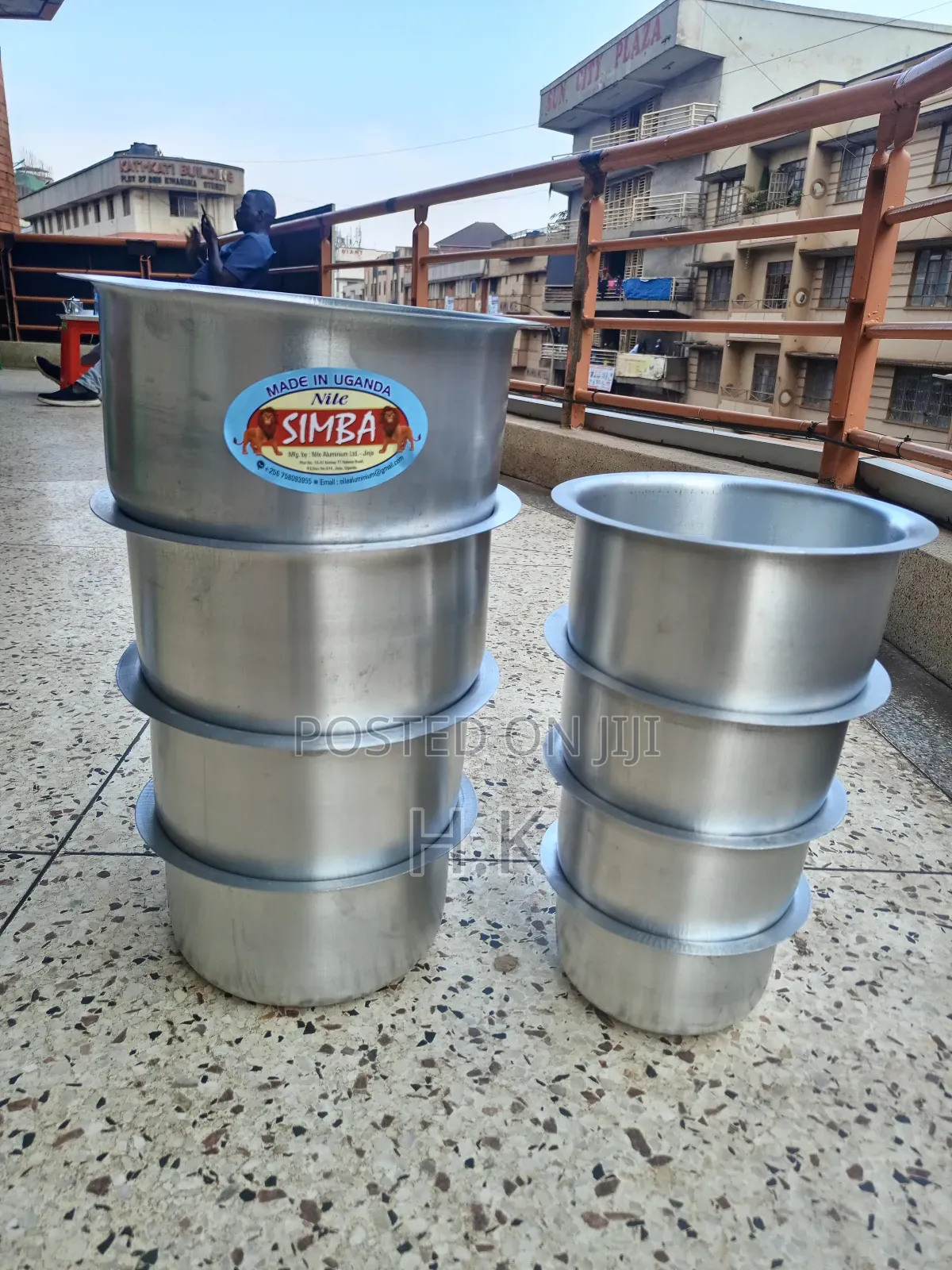 8pc Set of Simba Brand Aluminum Saucepans.