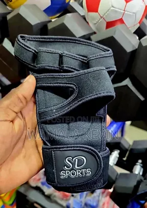 Sports Gloves