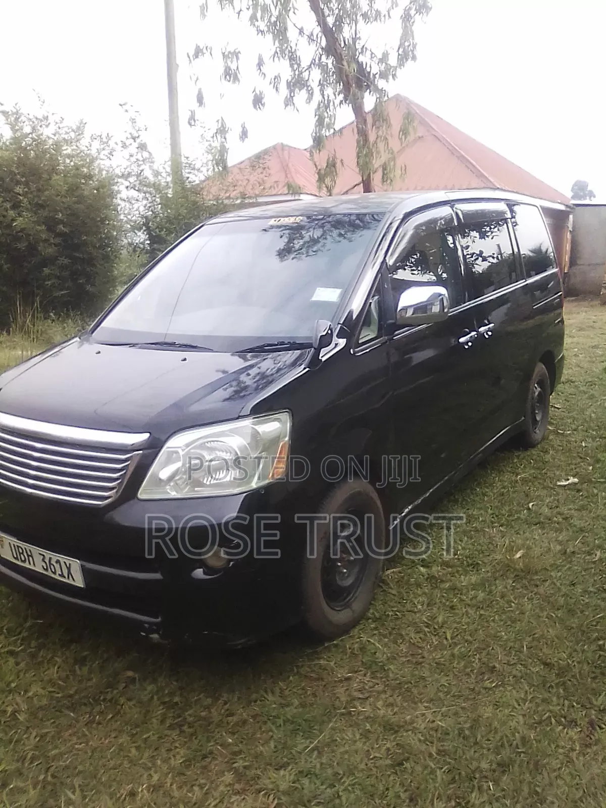 Toyota Noah 2007 Black