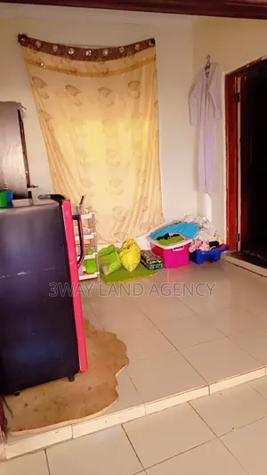 Furnished 3bdrm House in Makindye for sale