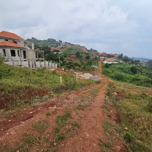 20 Decimals on Sale at Bwebajja Dundu Entebbe Road at 180m