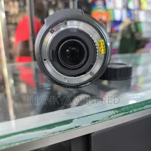 18-140mm Nikon