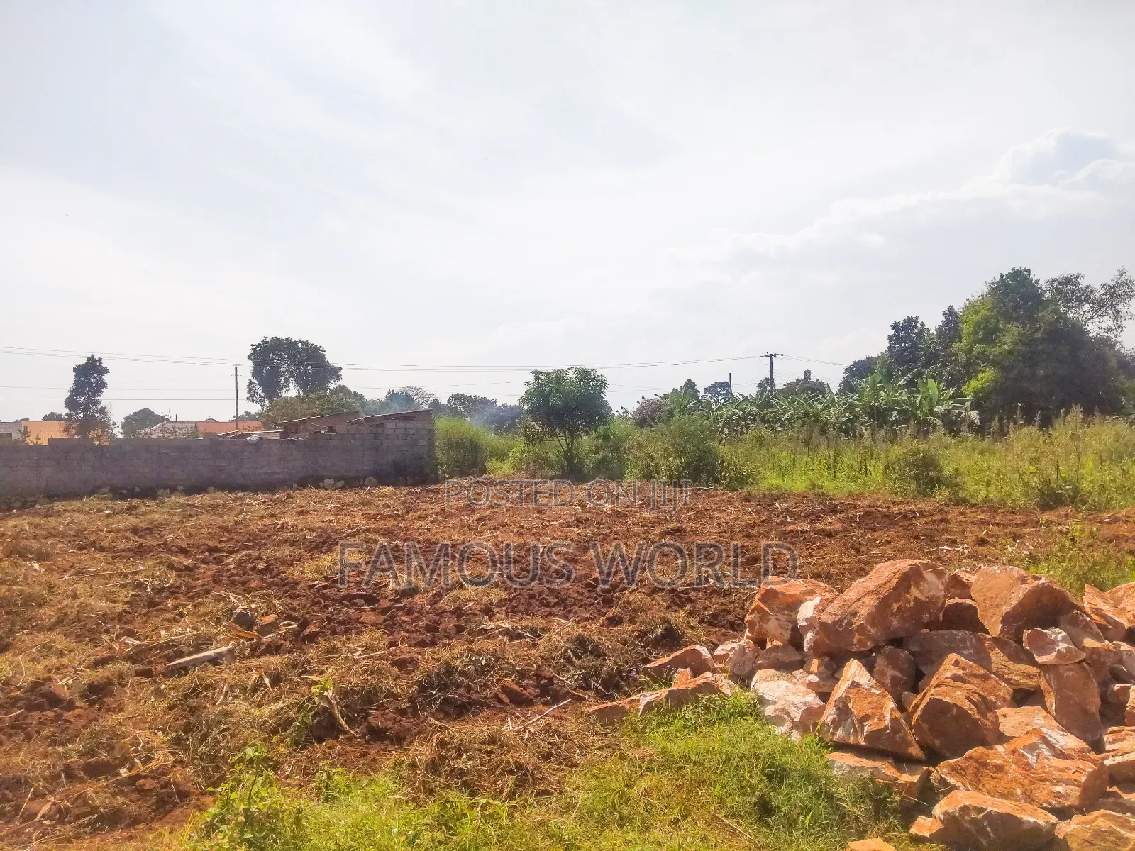 Nkumba Kigero Entebbe 100 by 50 Titled ( Kyappa Land ) on Sale