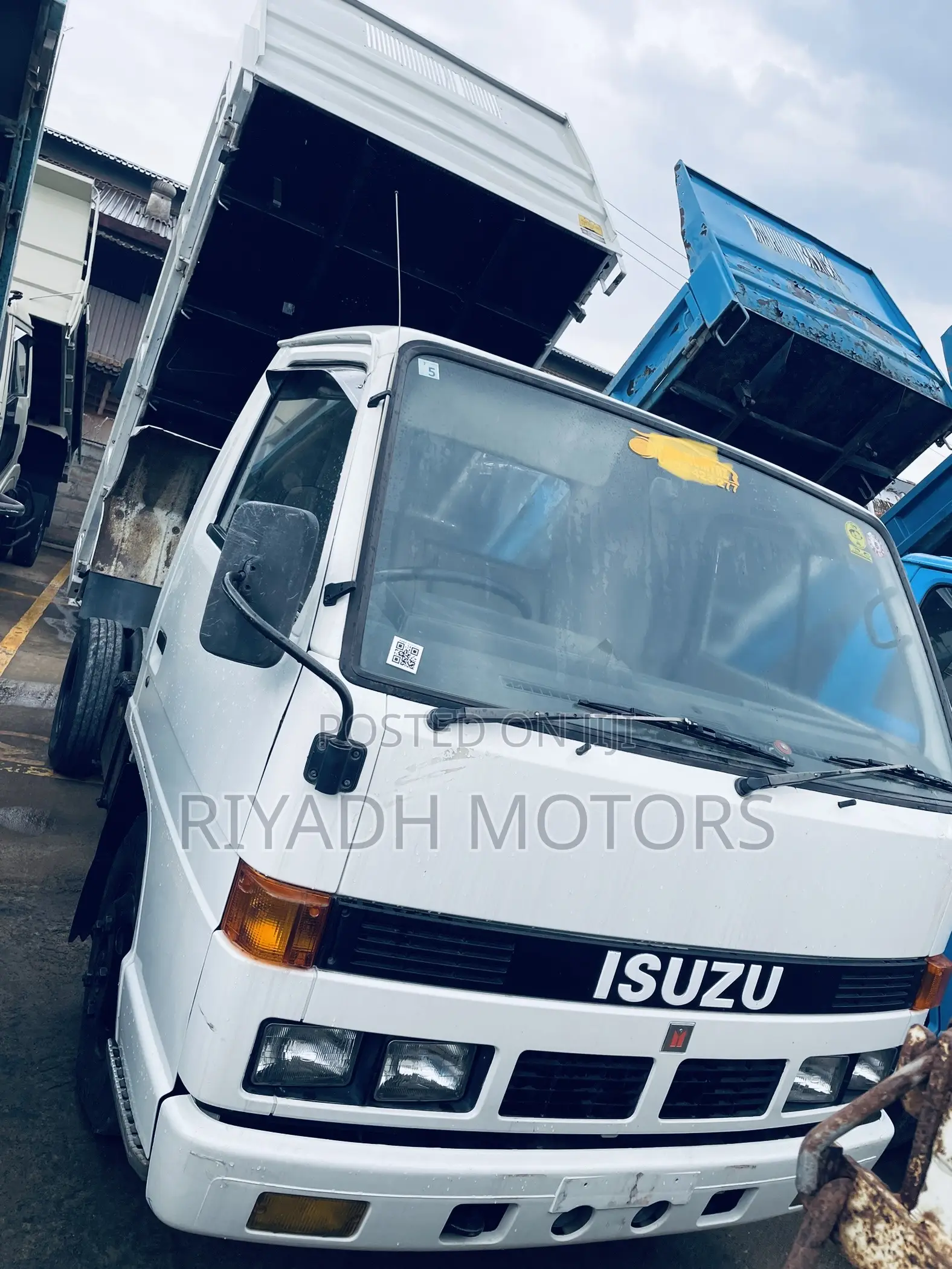 Isuzu Dumper 4be1 Very Clean Piece