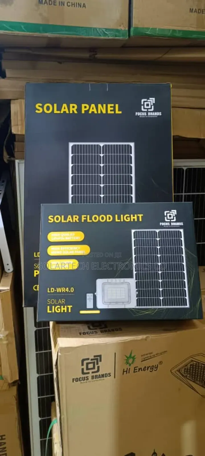 300w Blue Carbon Solar Flood Light - Energy Efficient