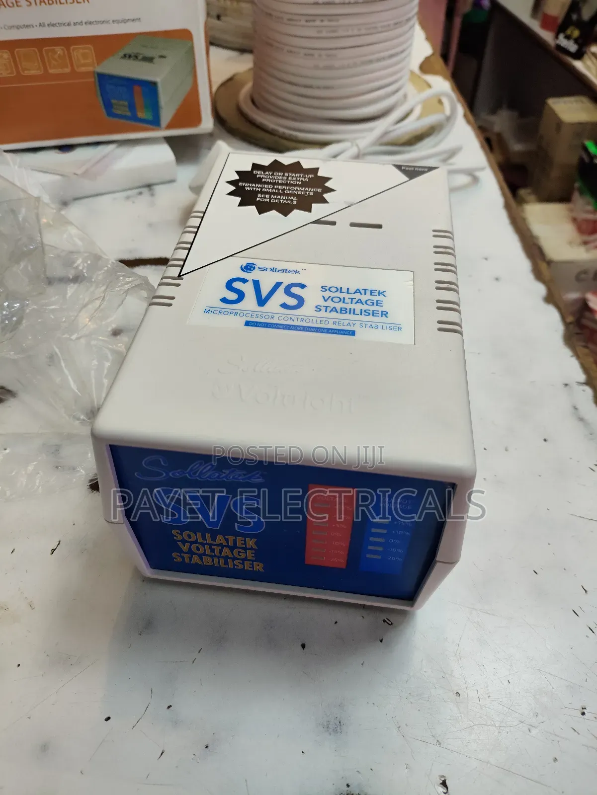 SVC Voltage Stabilisers 4-Amps/1000watts