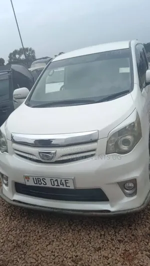 Toyota Noah White Car Hire Airport Pick-Up Tours Travel Bridals 9ee