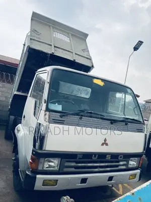 Fuso Mignon Dumper