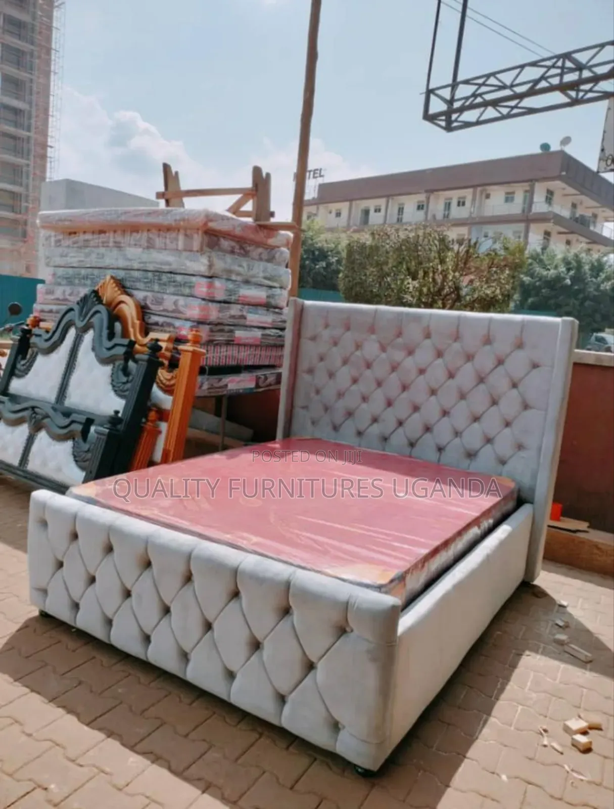 5*6 Gray Button Bed