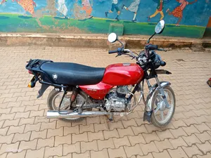 Bajaj Boxer 100 2024 Red