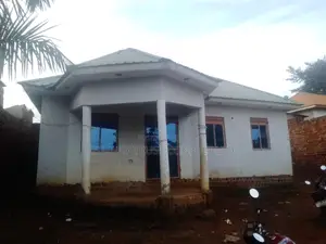 3bdrm House in Bukasa, Central Division for sale