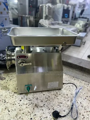 Heavy Duty Electric Meat Mincers/Grinders \\ 2200w \\ Tc-32t