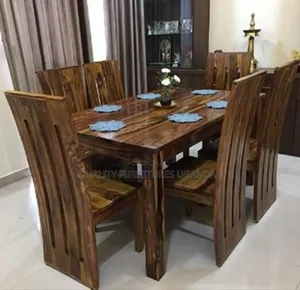6 Seater Mugavu Family Dinning Table