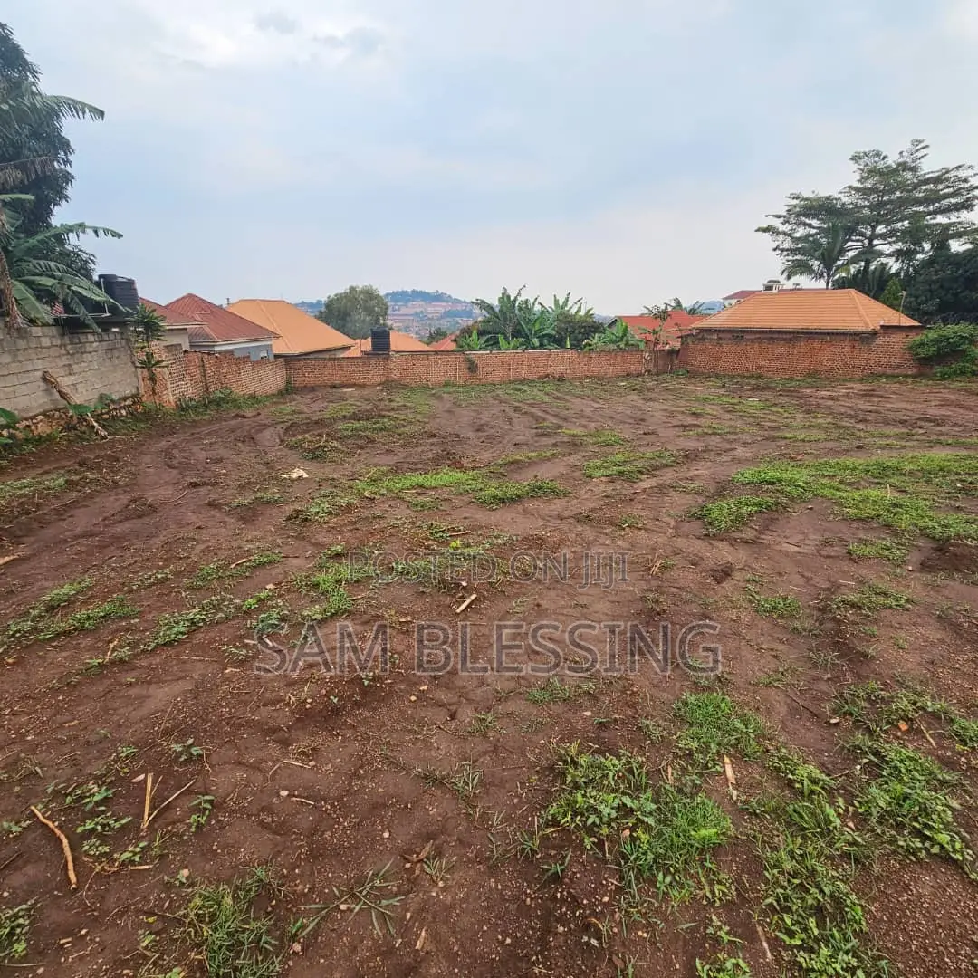 12 Decimals Estate for Sale in Kitende Makandwa