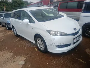 Toyota Wish 2011 White