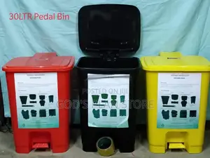 Generic 30litres Indoor Plastic Pedal Bins