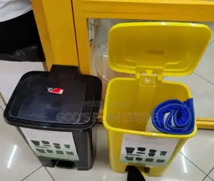 Super 30litres Plastic Dust Dust Bins
