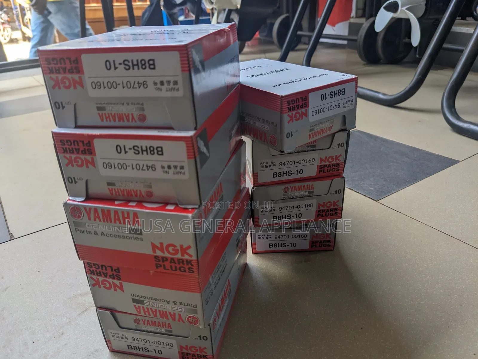 Yamaha Plug B8 Spark 10 Pieces