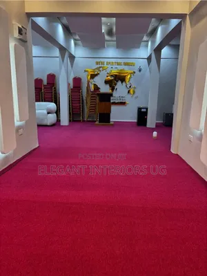 Maroon Woolen Carpets Available in All Colours and Designs at Cheap