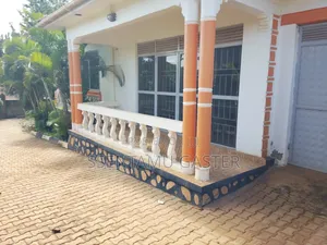 4bdrm Bungalow in Kira, Central Division for sale