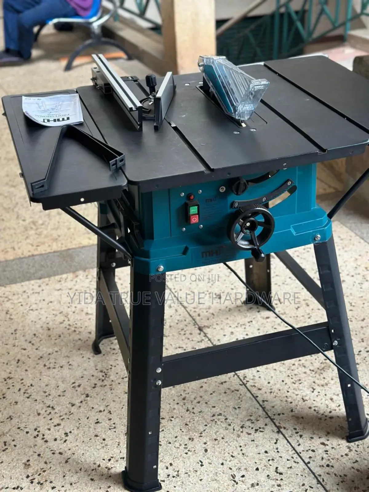 Table Saw Dca