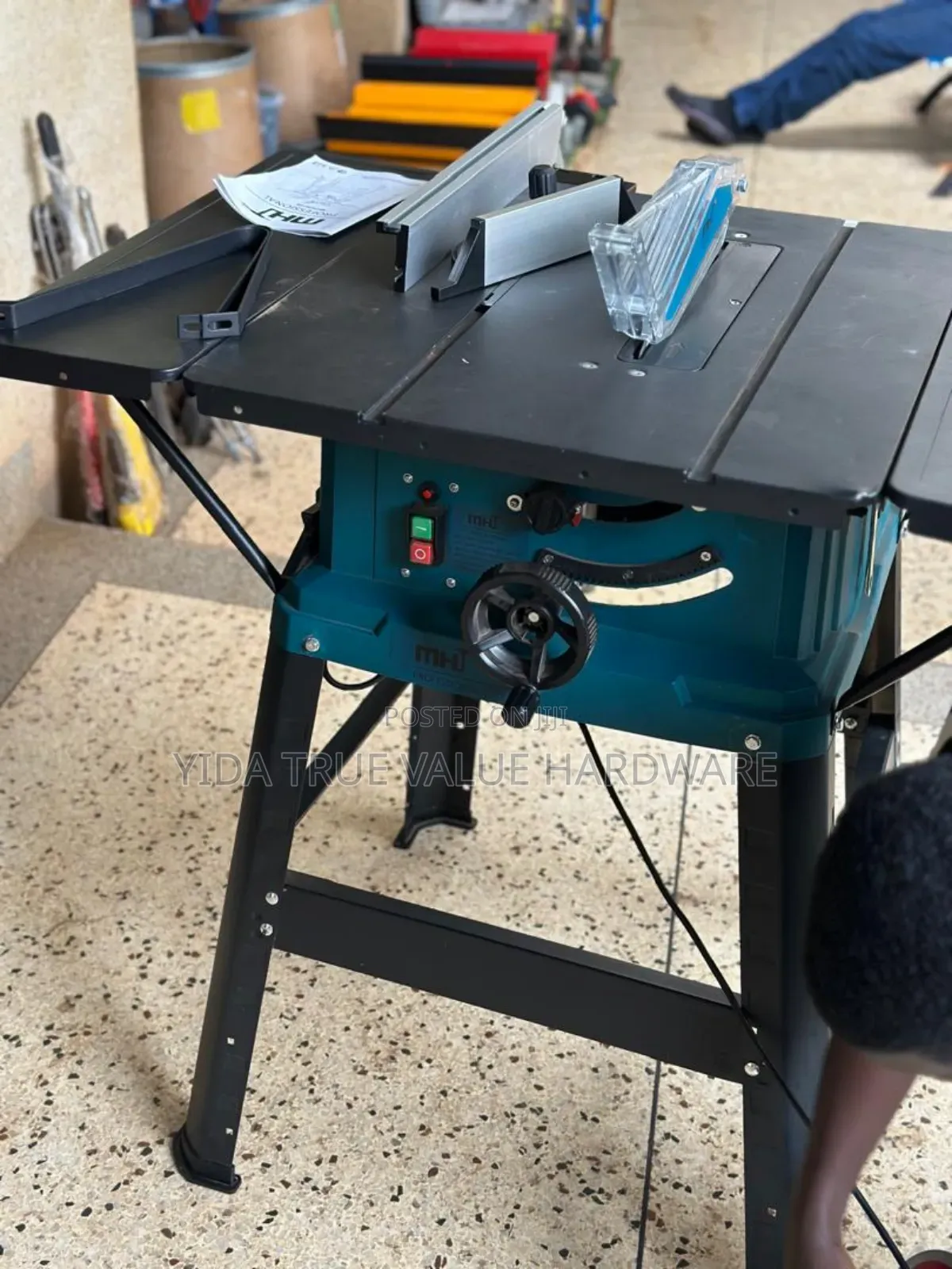 Table Saw Dca