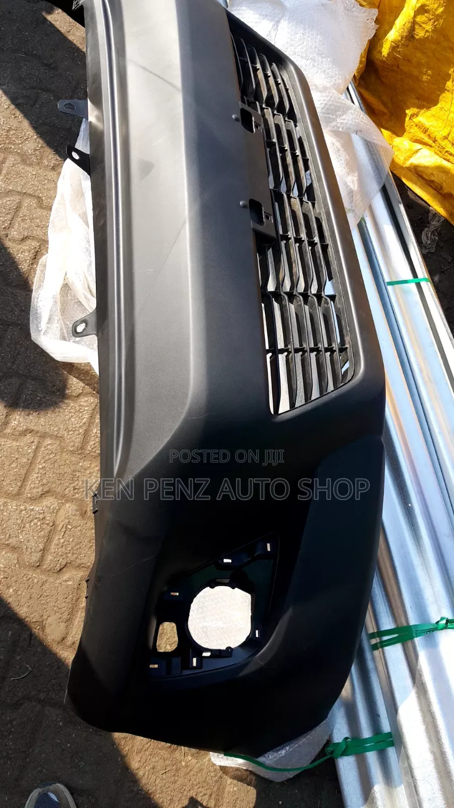 Bumper Hilux Revo
