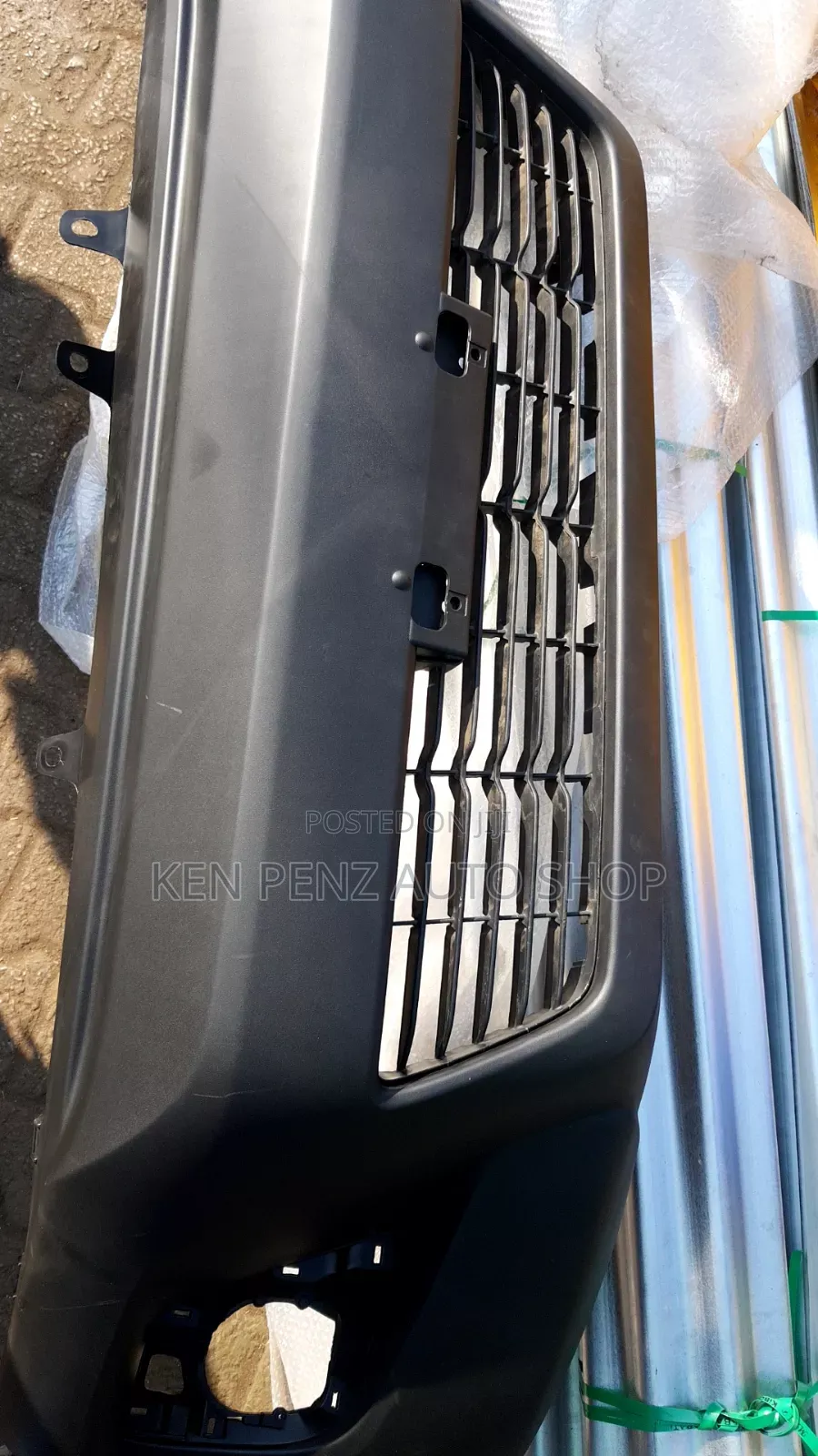 Bumper Hilux Revo