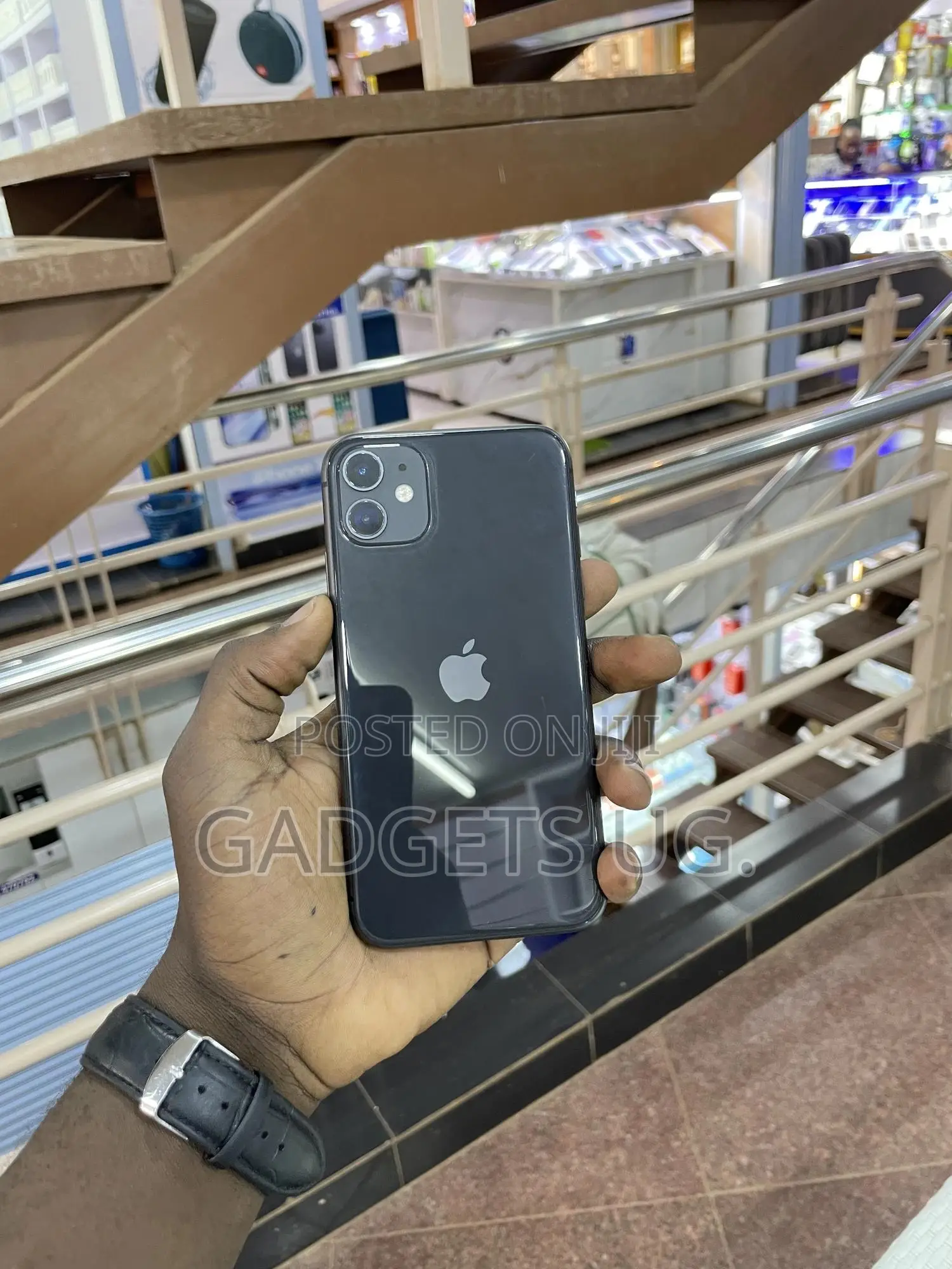 Apple iPhone 11 64 GB Black