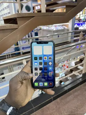 Apple iPhone 11 64 GB Black
