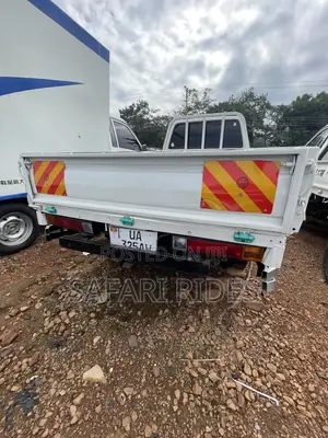 Safari Auto Hub