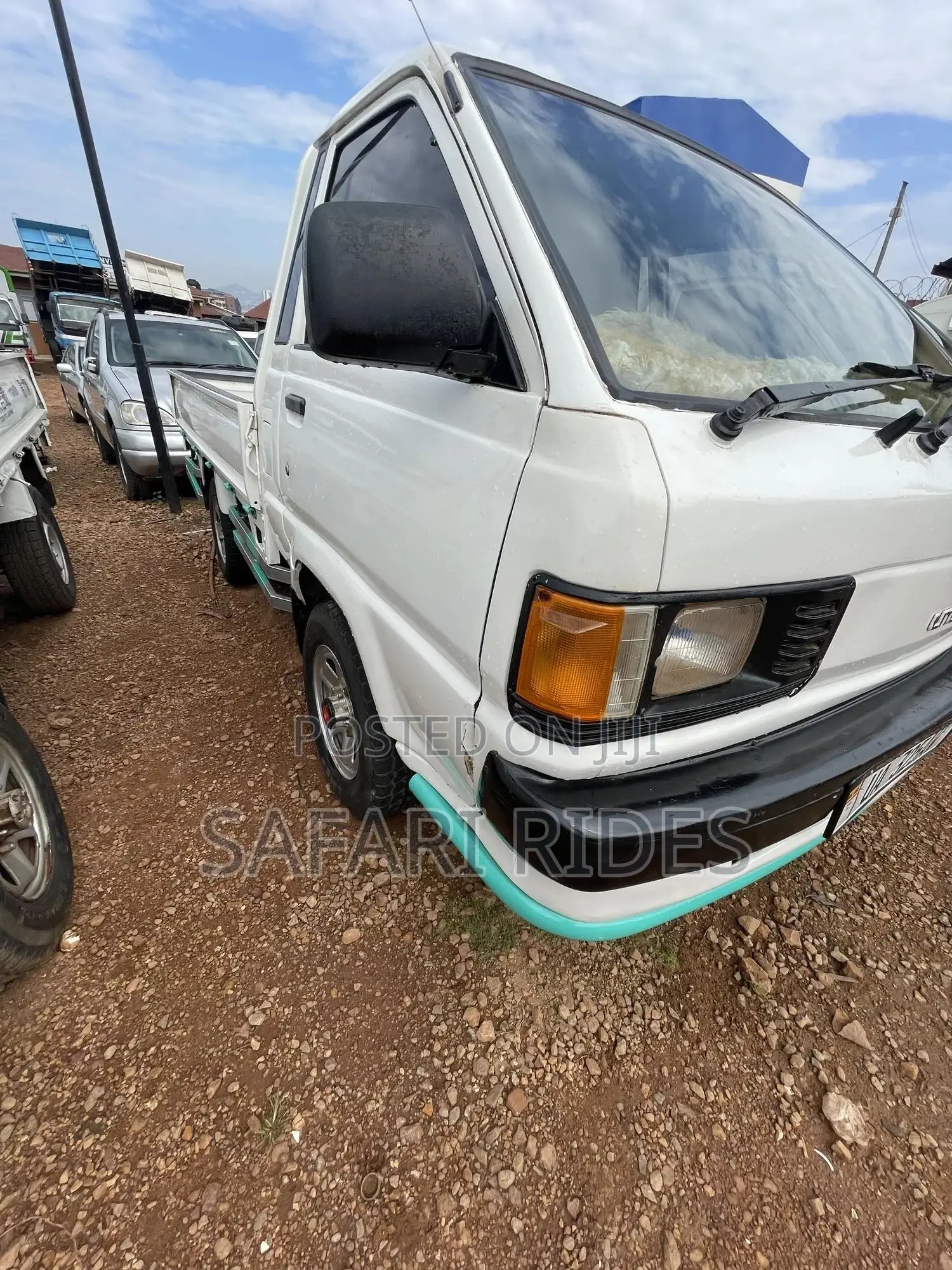 Safari Auto Hub