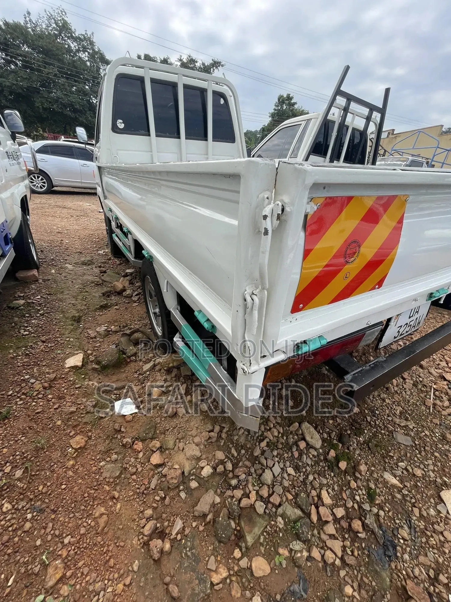 Safari Auto Hub