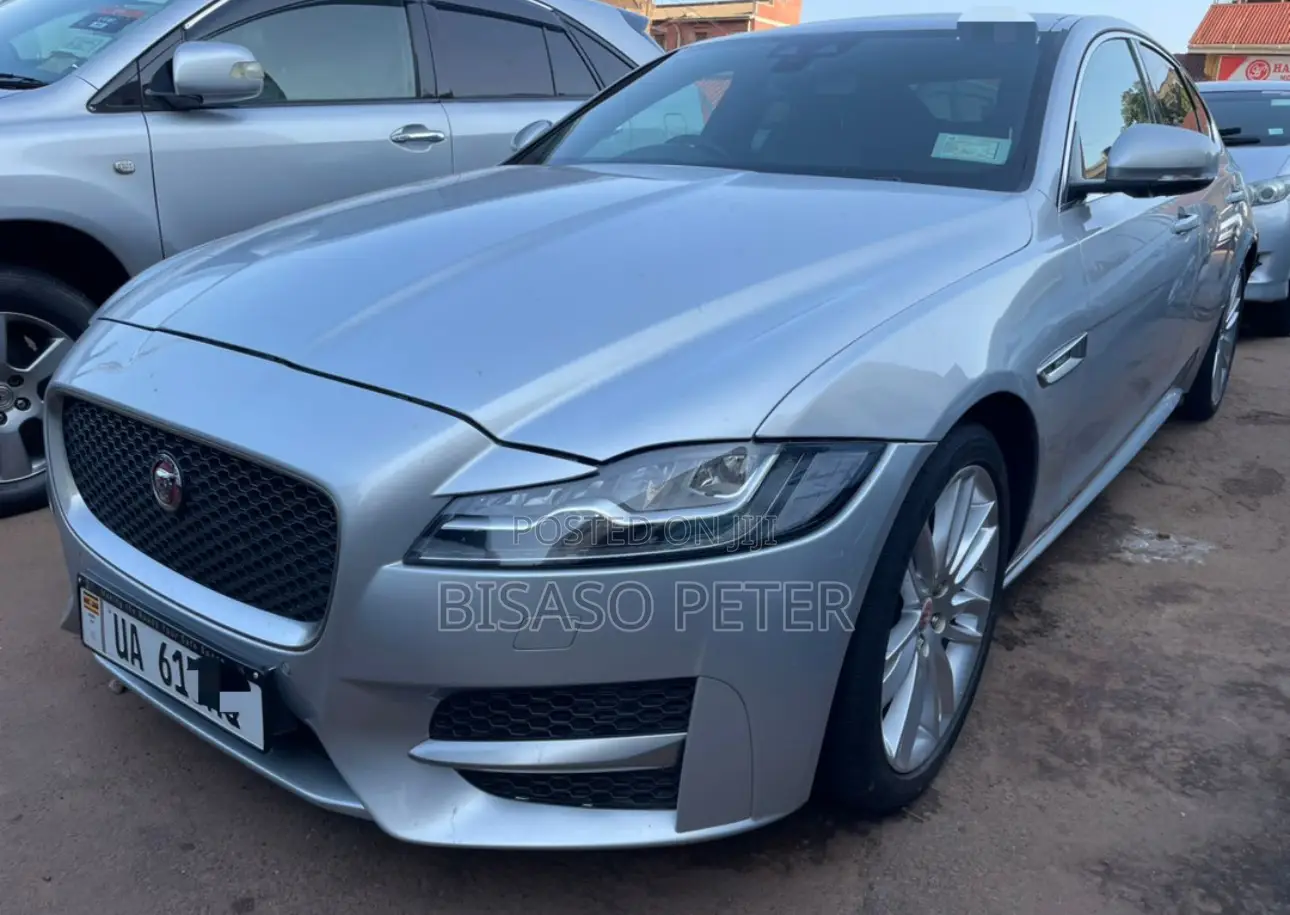 Jaguar XF 35t R-Sport AWD 2016 Silver