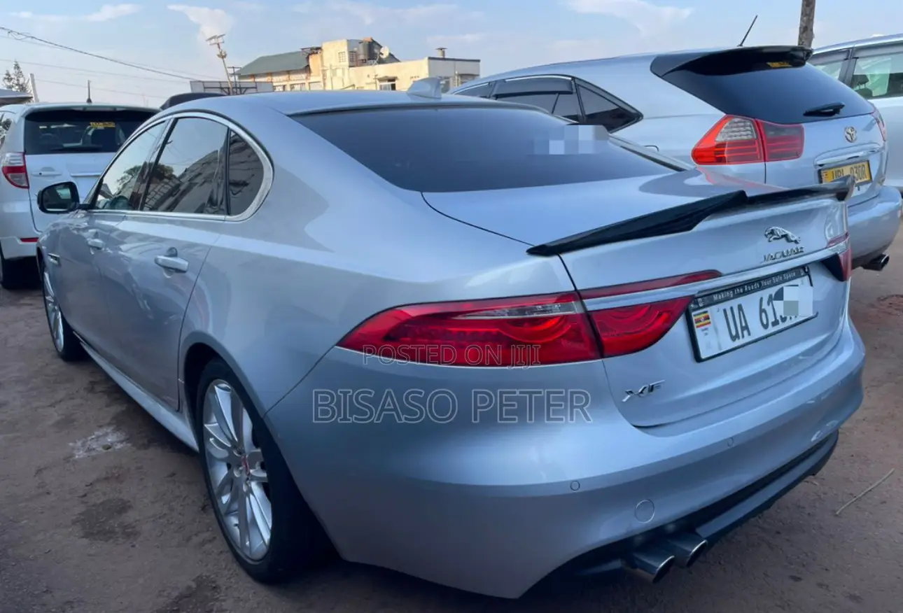 Jaguar XF 35t R-Sport AWD 2016 Silver