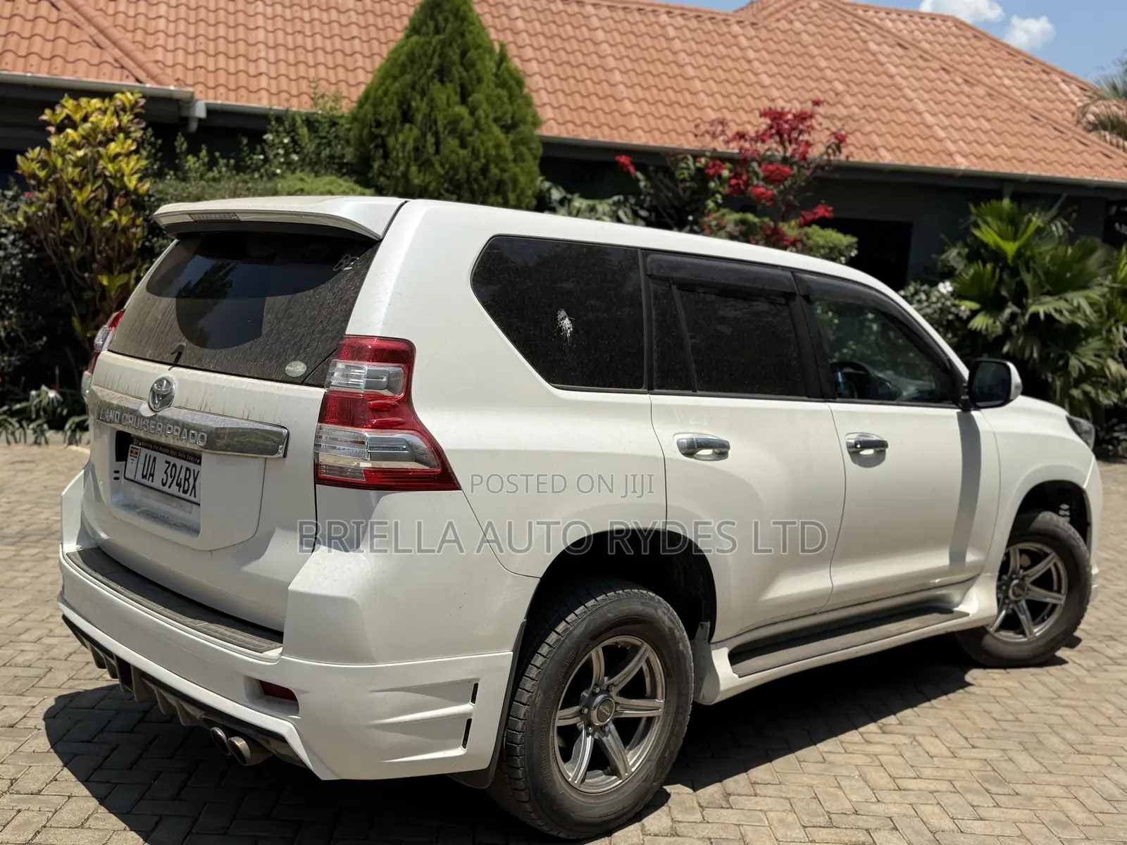 Toyota Land Cruiser Prado 2016 White