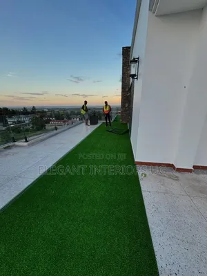 Artificial Grass Carpets Best for Balconies and Artificial Turfs
