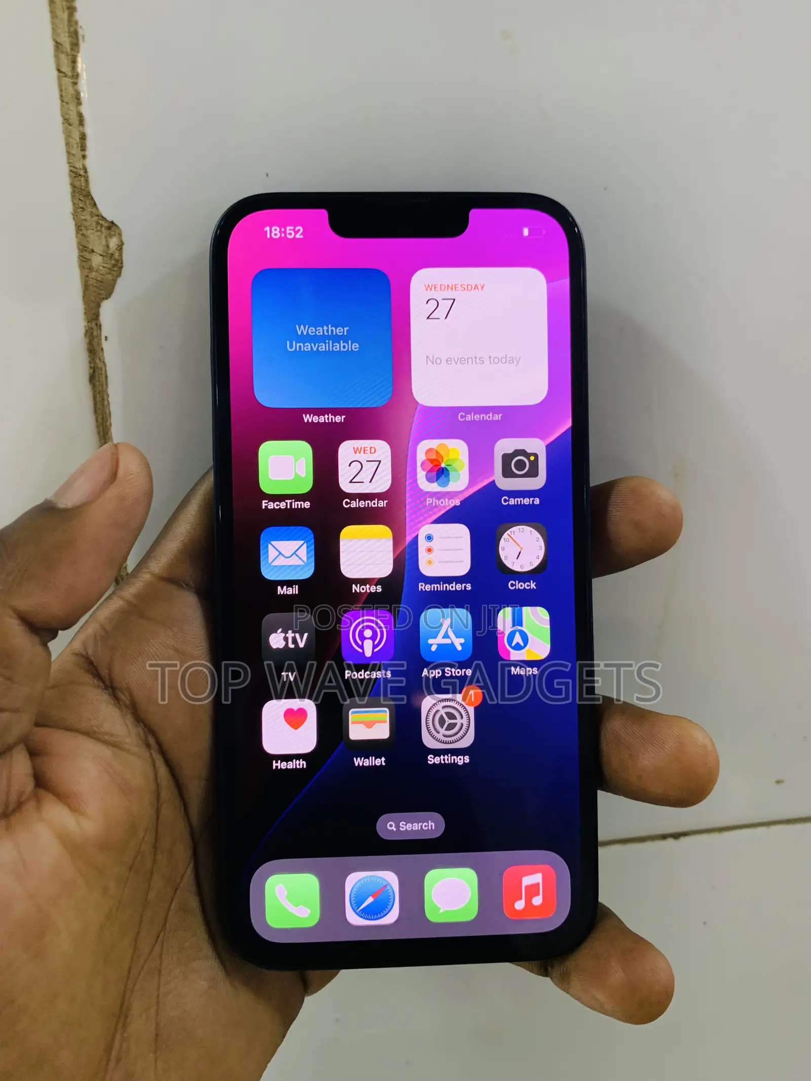 New Apple iPhone 16e 256 GB Black