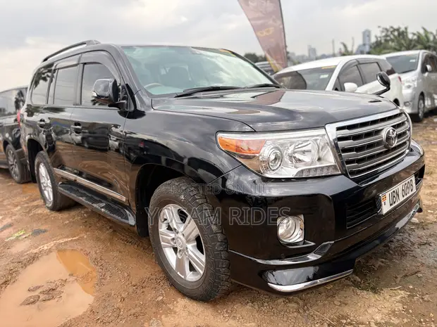 Toyota Land Cruiser 4.6 V8 ZX 2012 Black in Central Division