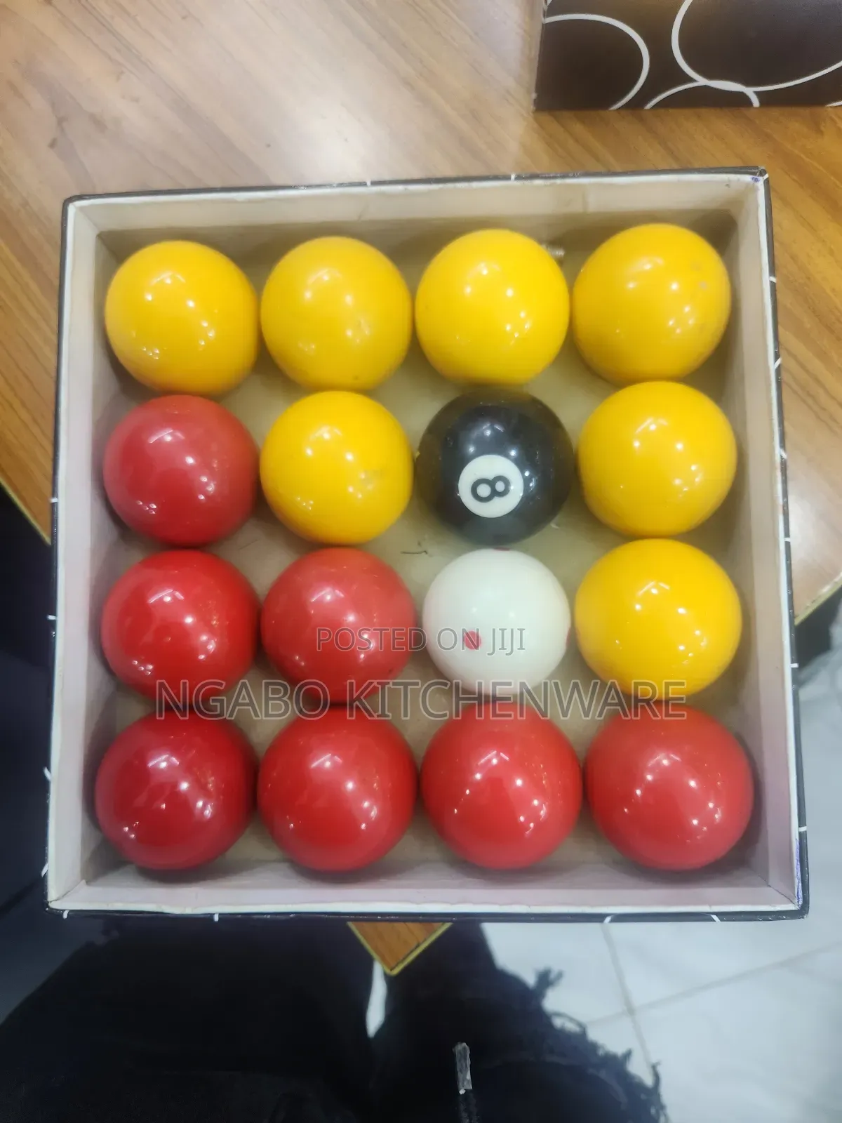 Poolball or Billiards 16 Pieces