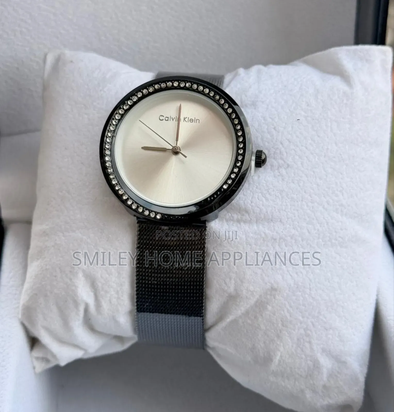 Calvin Klein Women's Wrist Stylish Gift Box Time Piece at Good Price