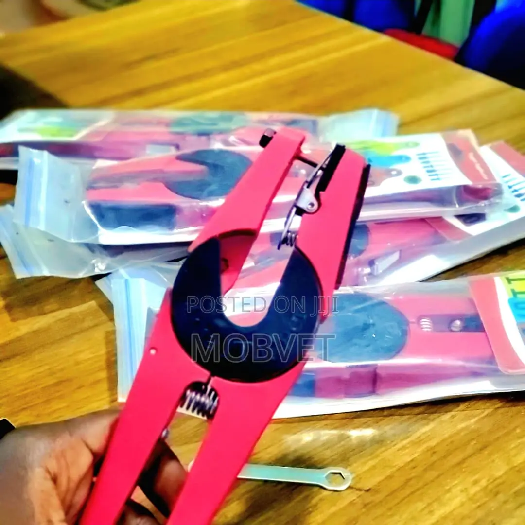 Livestock Tagging Tool 1