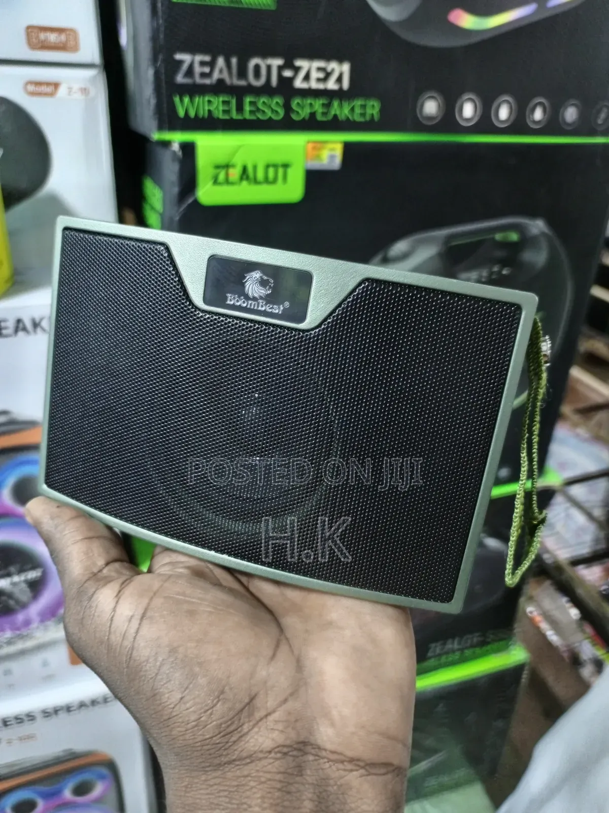 Boombest Ln-1016mini Wireless Bluetooth Speaker.