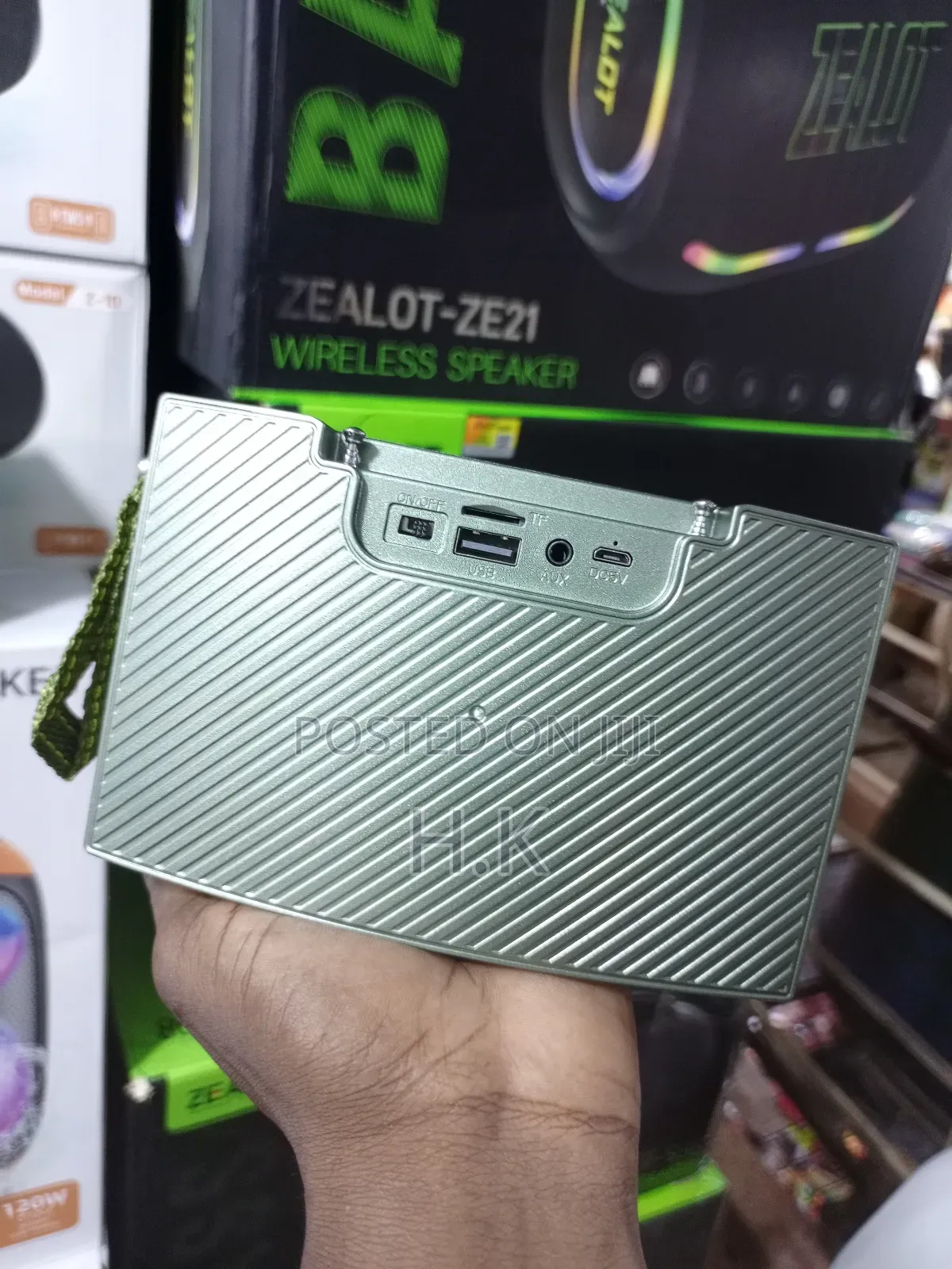 Boombest Ln-1016mini Wireless Bluetooth Speaker.