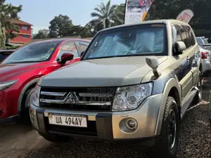 Mitsubishi Pajero 2011