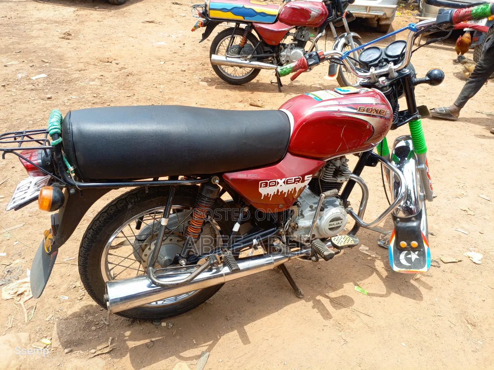 Bajaj Boxer 100 2024 Red