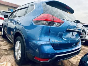 Nissan X-Trail 2.0 Petrol AWD 2017 Blue