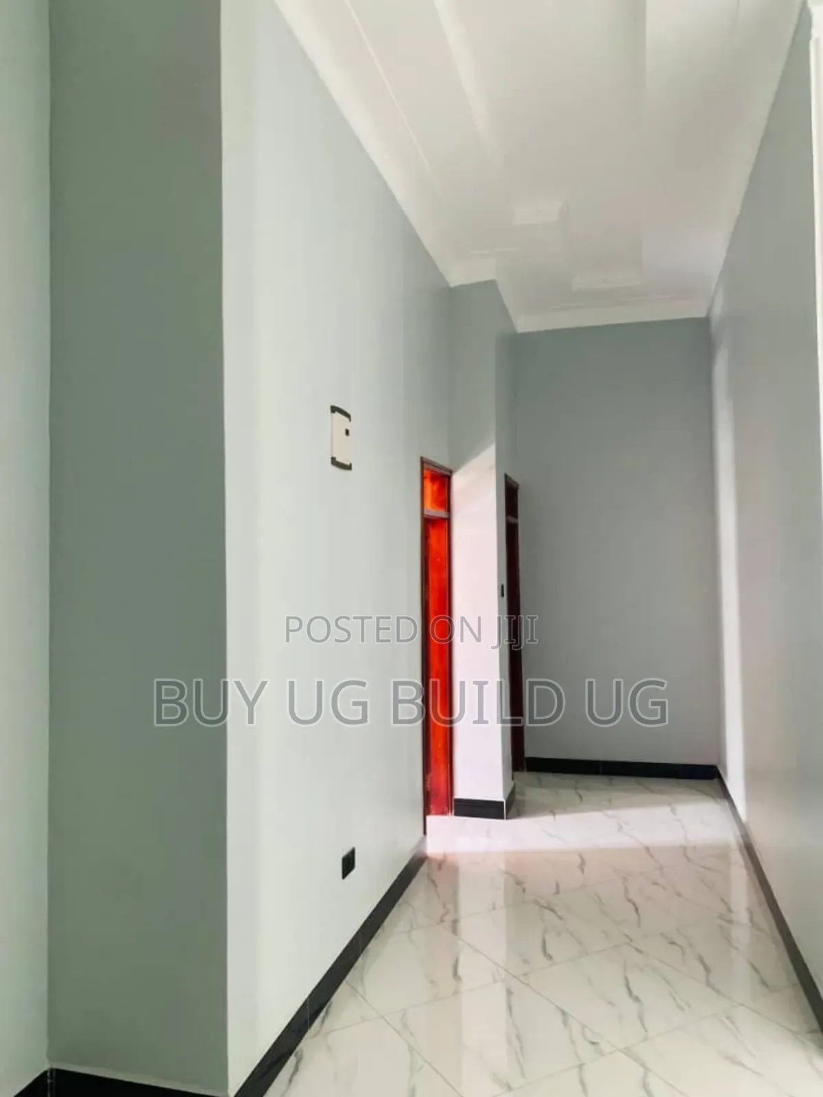 3bdrm Bungalow in Kitende Entebbe Road, Central Division for sale