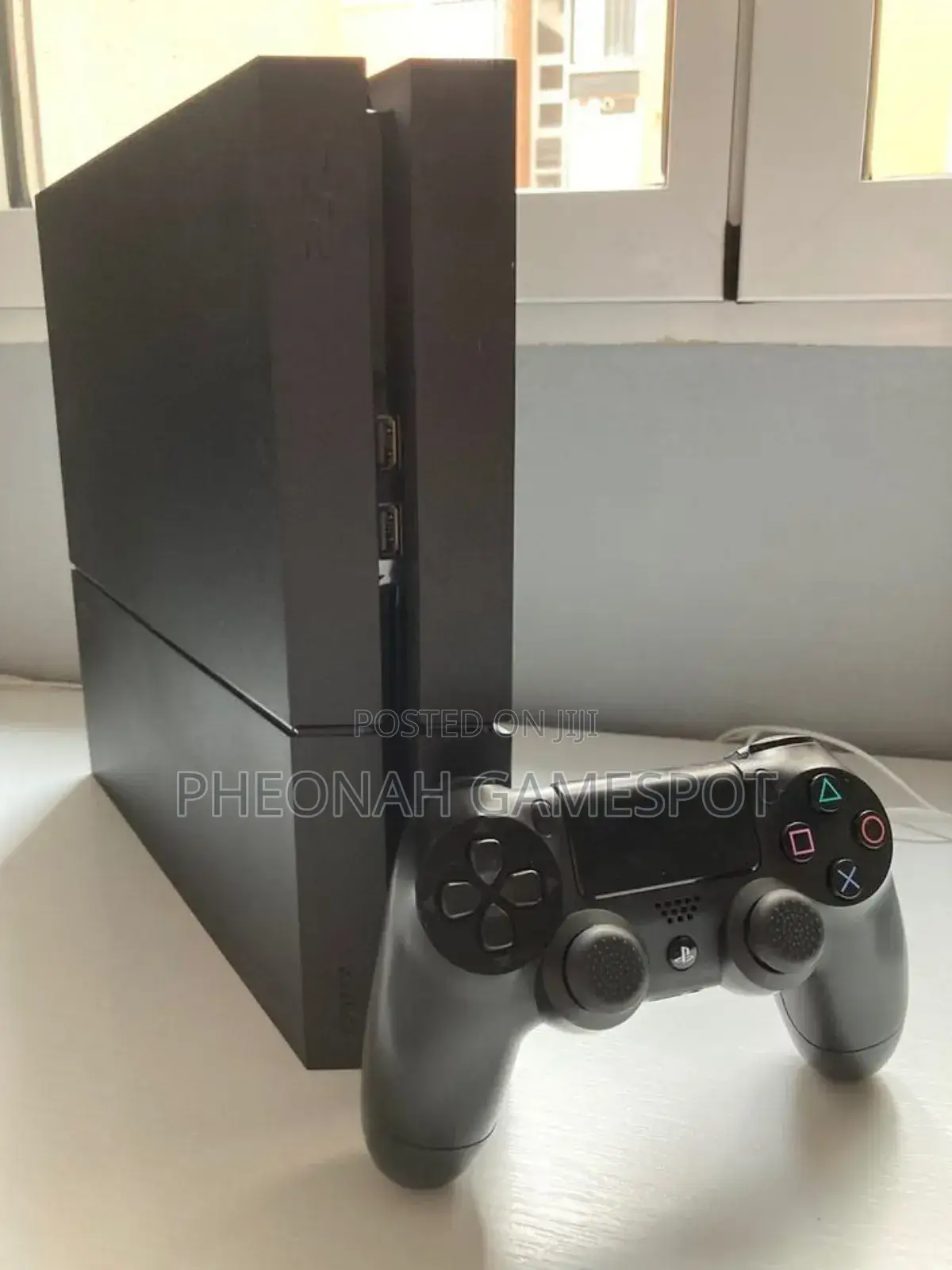Sony Playstation 4 Standard Ps4 Standard Complete Package