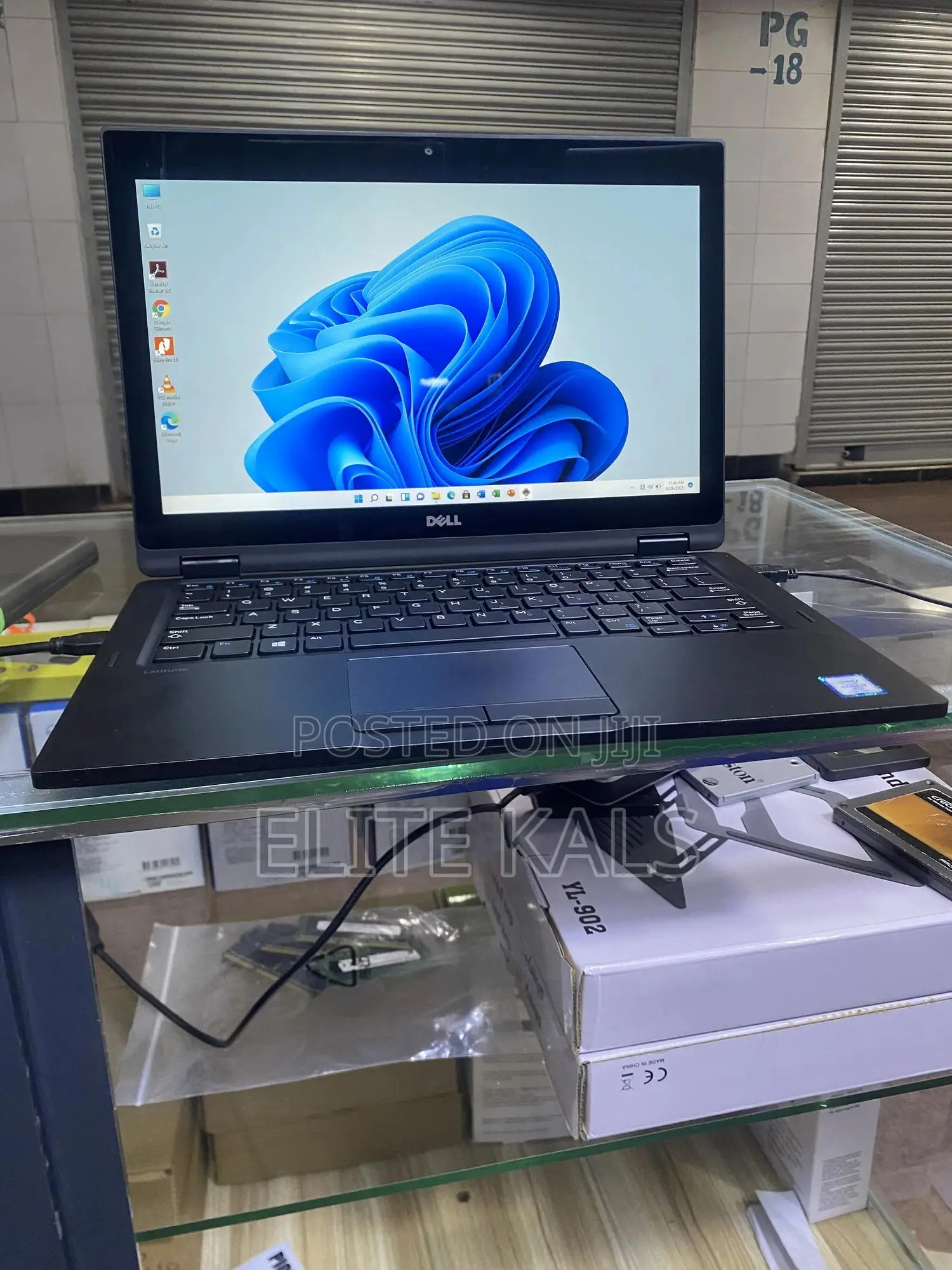 Laptop Dell Latitude 12 5289 16GB Intel Core I7 SSHD (Hybrid) 256GB